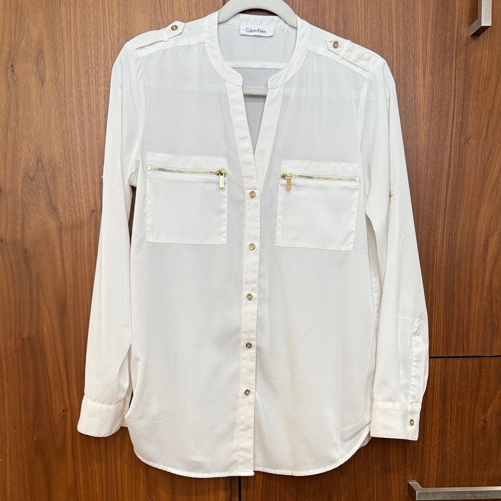 Calvin Klein Soft White Button Down Shirt Women’s